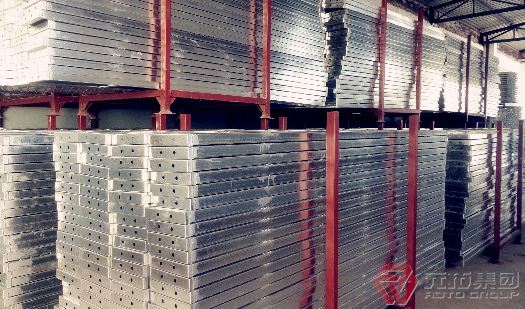 腳手架鋼跳板廠家直銷，全國鋼跳板領(lǐng)導(dǎo)品牌