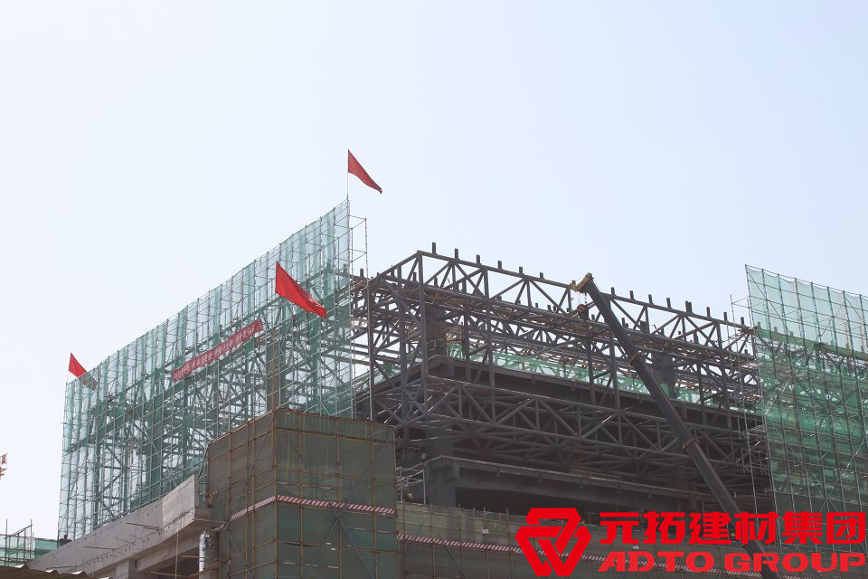 重慶盤扣式腳手架電話多少？盤扣式腳手架一個平方用的多少材料？